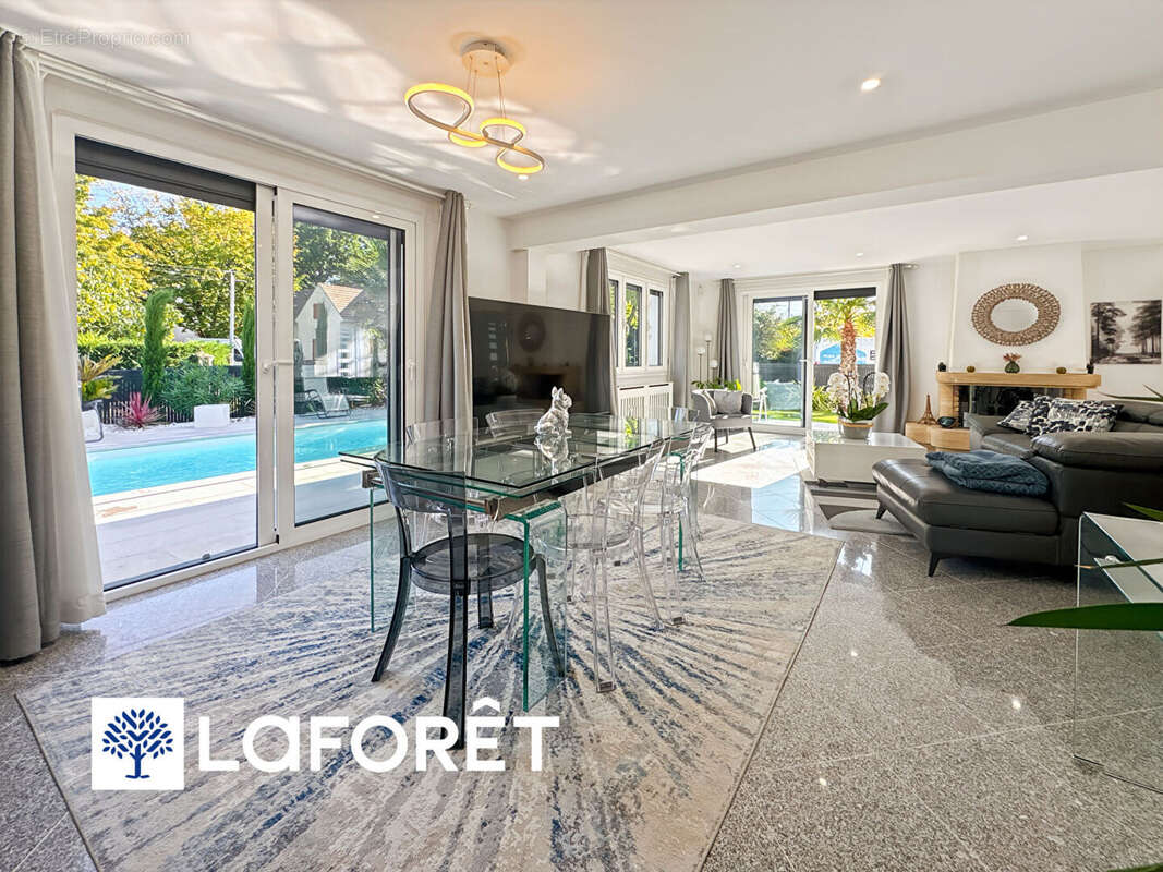 Maison à MORSANG-SUR-ORGE