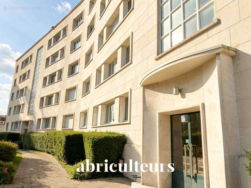 Appartement à SEVRES