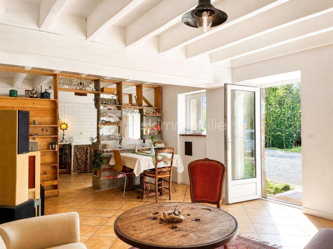 Maison à FERRALS-LES-MONTAGNES