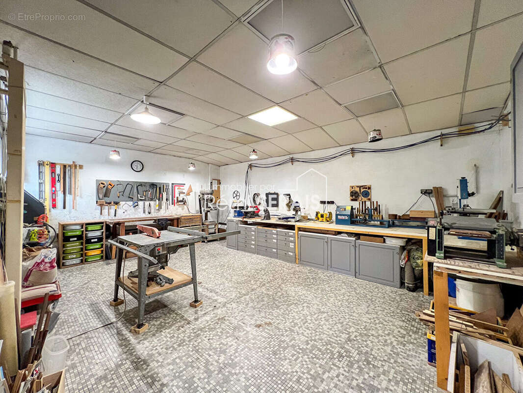 Maison à CONDE-SUR-NOIREAU