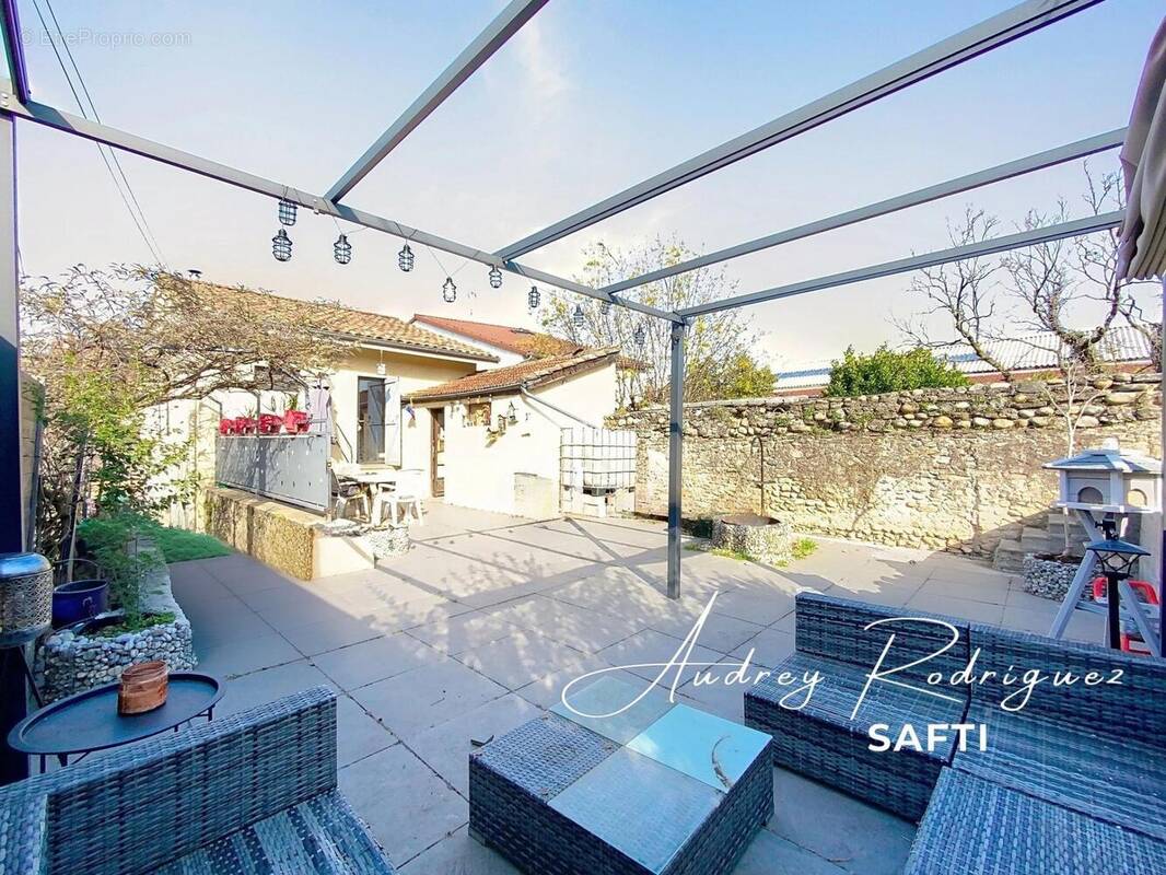 Photo 1 - Maison à BOURG-DE-PEAGE