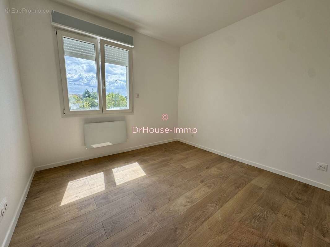 Maison à CHALETTE-SUR-LOING