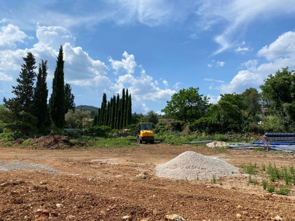 Terrain à PIGNANS