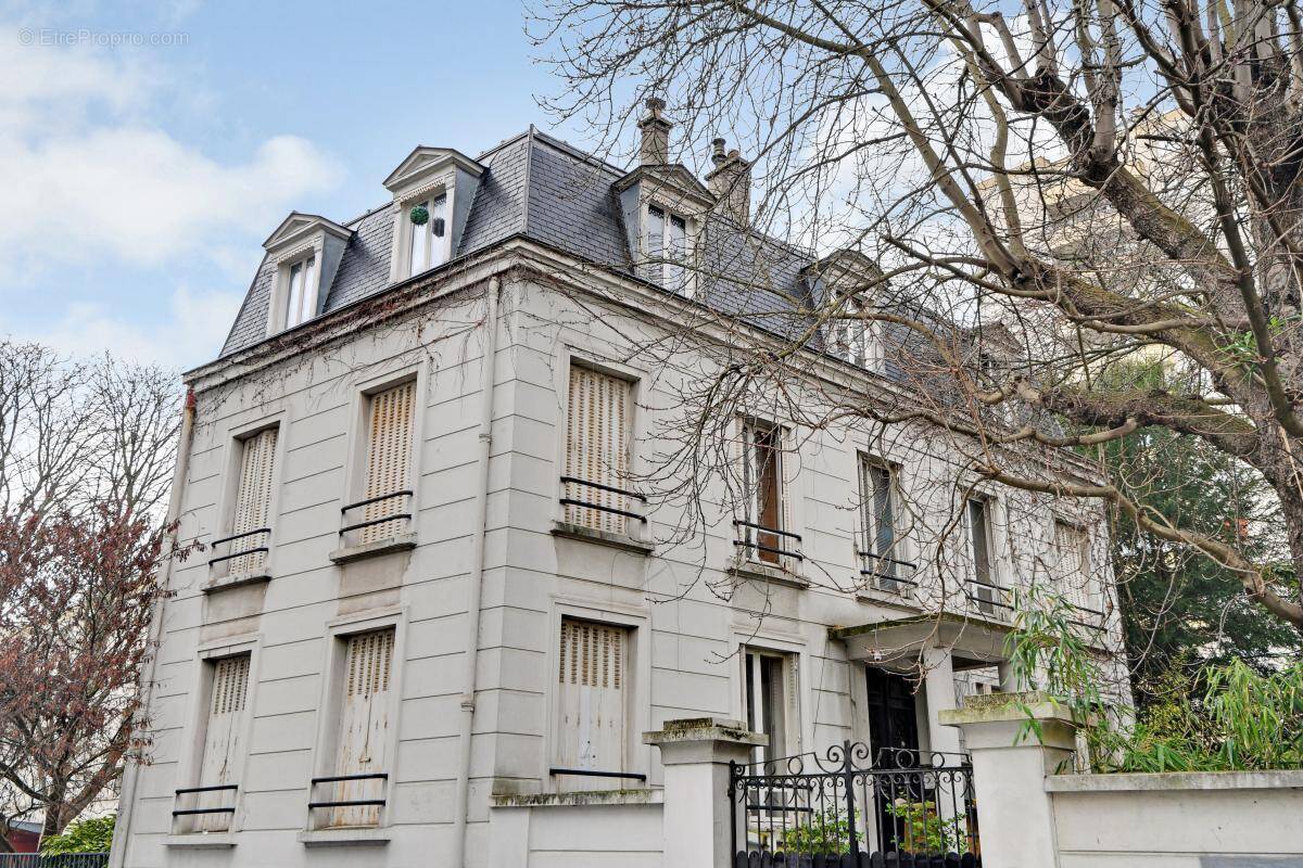 Appartement à PARIS-12E