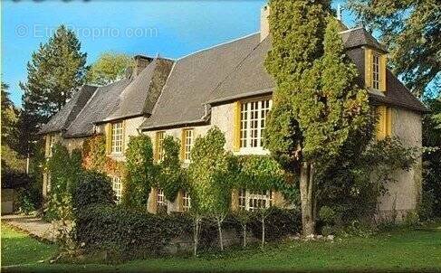 Maison à SAINT-MAURICE-PRES-PIONSAT