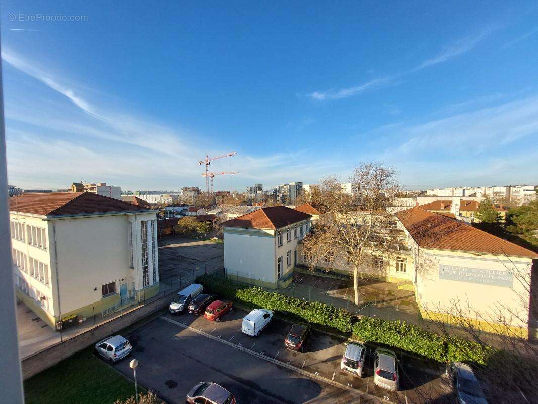 Appartement à VENISSIEUX