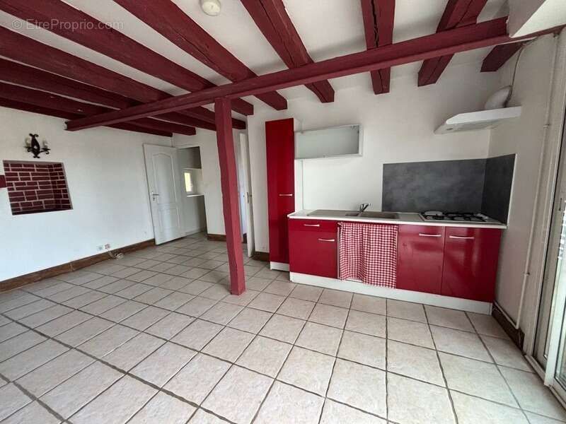 Appartement à JOUET-SUR-L'AUBOIS