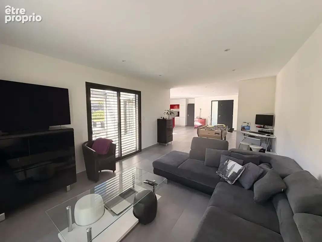À châtillon-sur-chalaronne, magnifique villa contemporaine avec vue dégagée et espace bien-être - photo 9