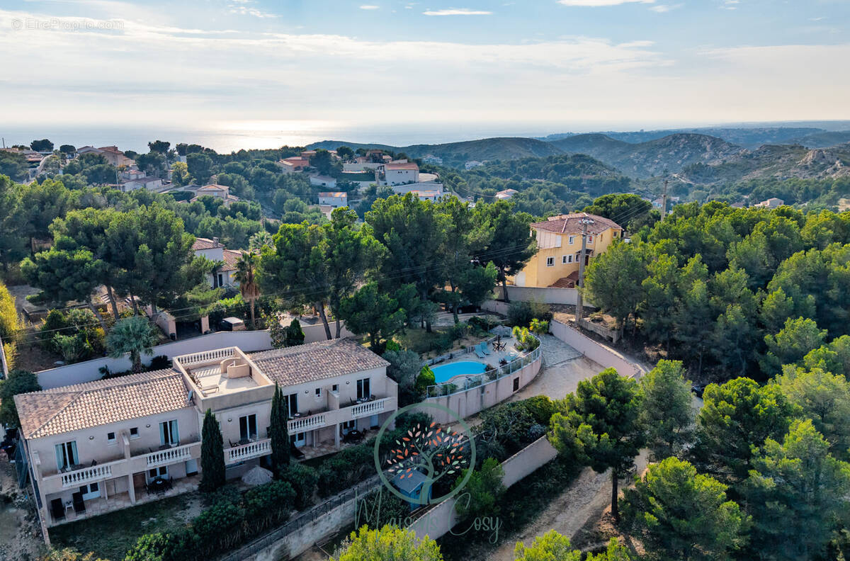 Maison à ENSUES-LA-REDONNE