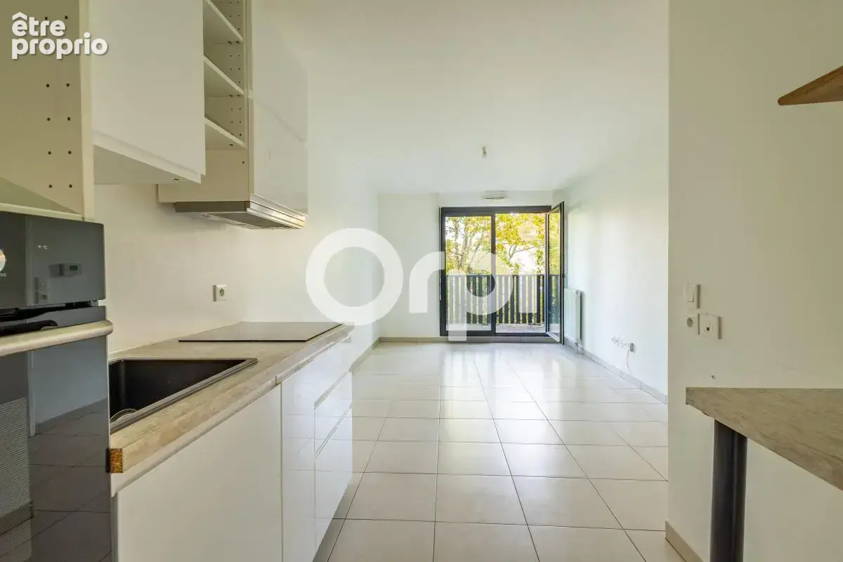 Appartement À Vendre - photo 7