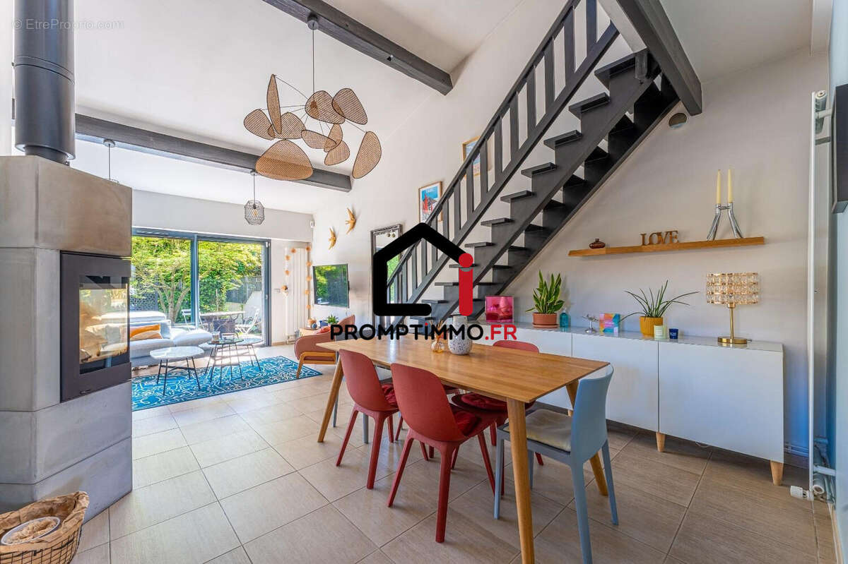 Maison à MERIGNAC