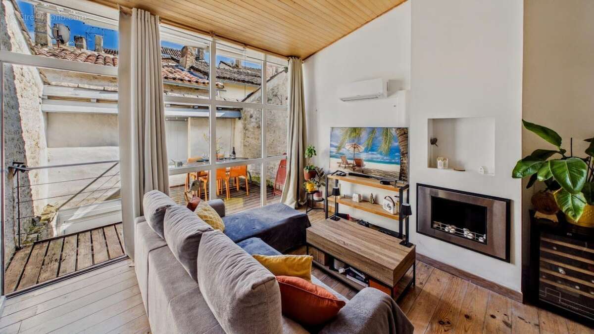 Maison à MONTPEZAT-DE-QUERCY