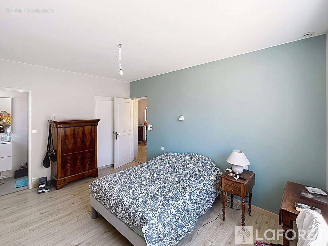 ORANGE CENTRE - Grande maison 168m², sur jardin. - photo 5