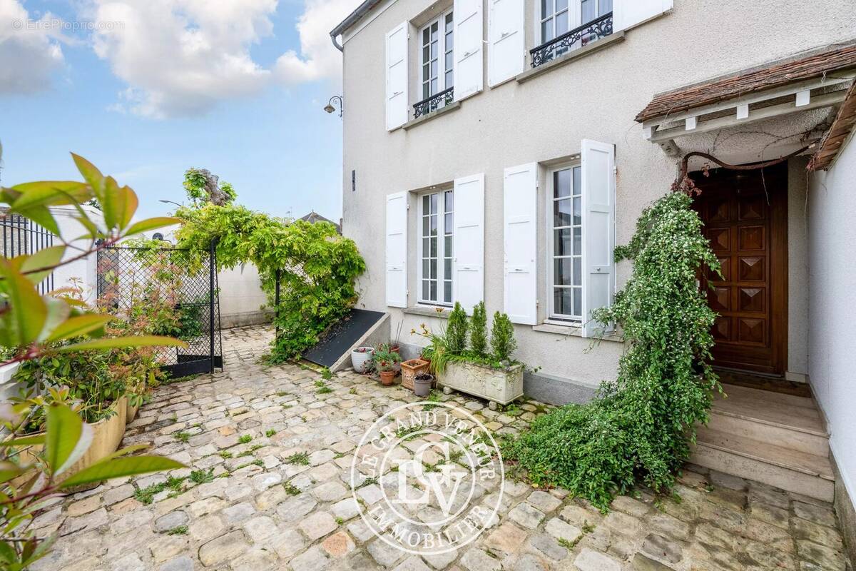 Maison à AVON