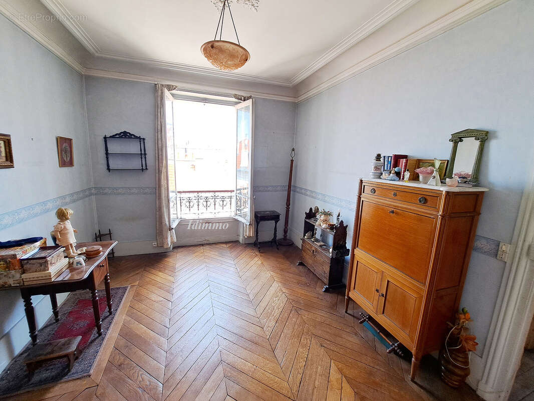 Appartement à SAINT-MANDE