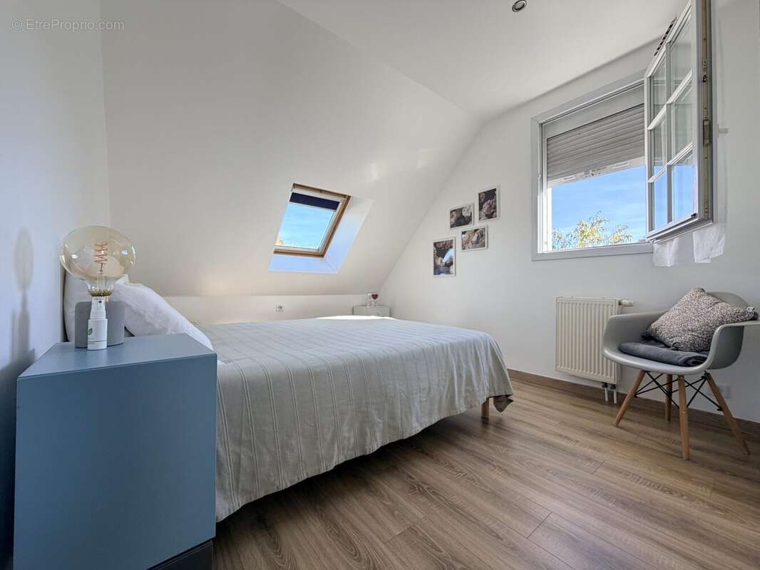 Maison à LA CHAPELLE-EN-SERVAL