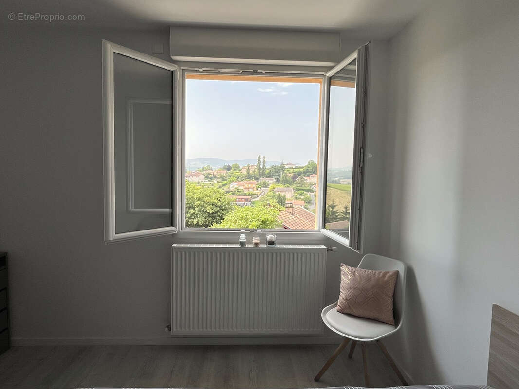 Appartement à OINGT