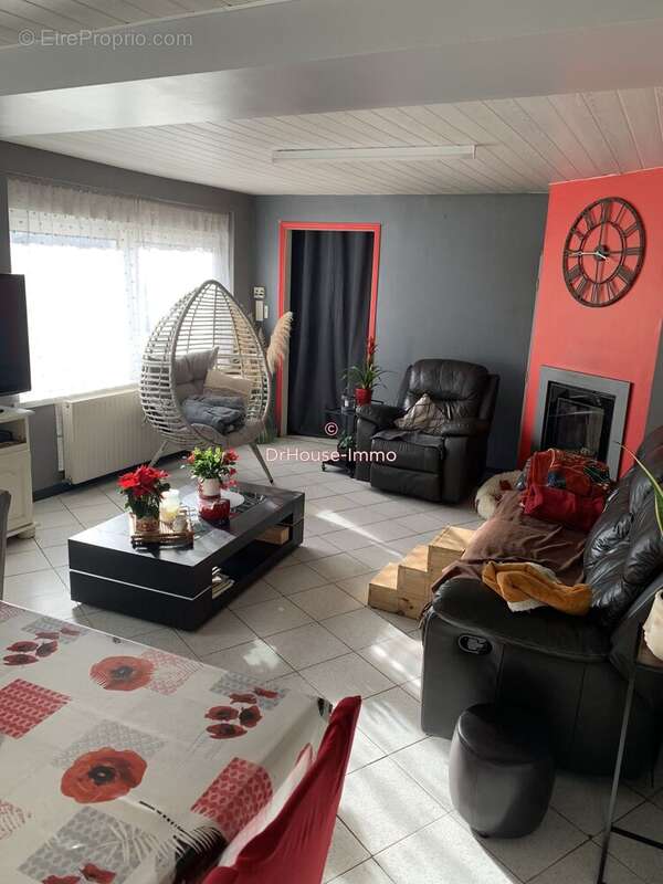 Maison à LADIGNAC-LE-LONG