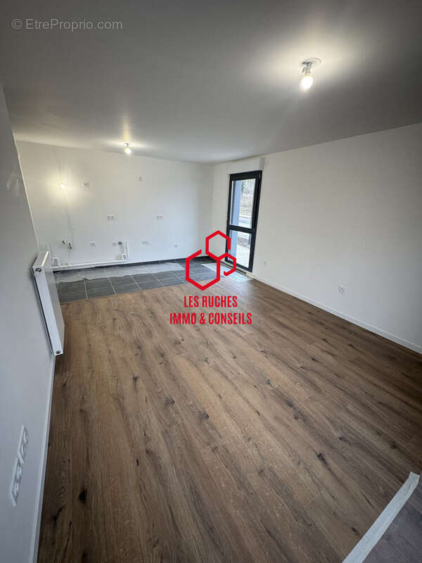 Appartement à MAGNY-LE-HONGRE