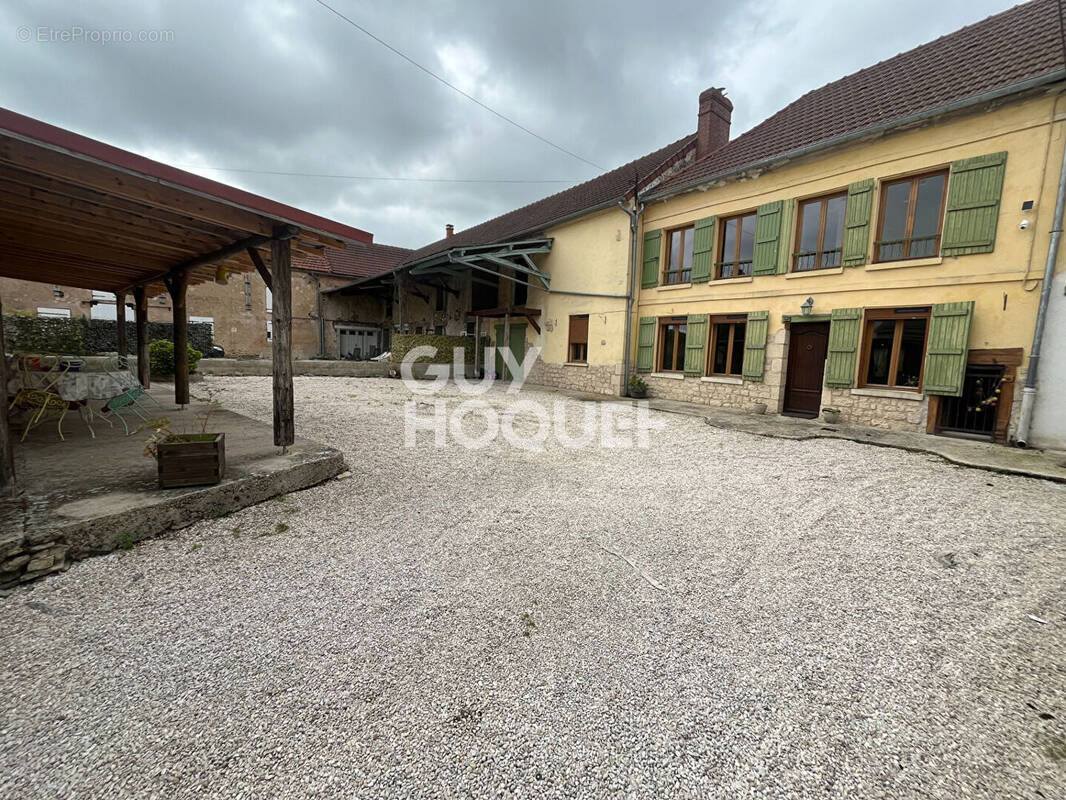 Maison à FERE-EN-TARDENOIS