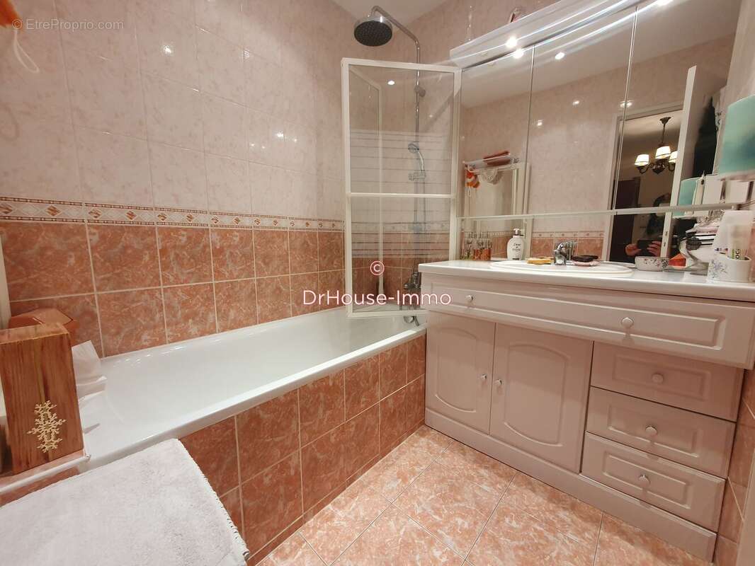 Appartement à RUEIL-MALMAISON