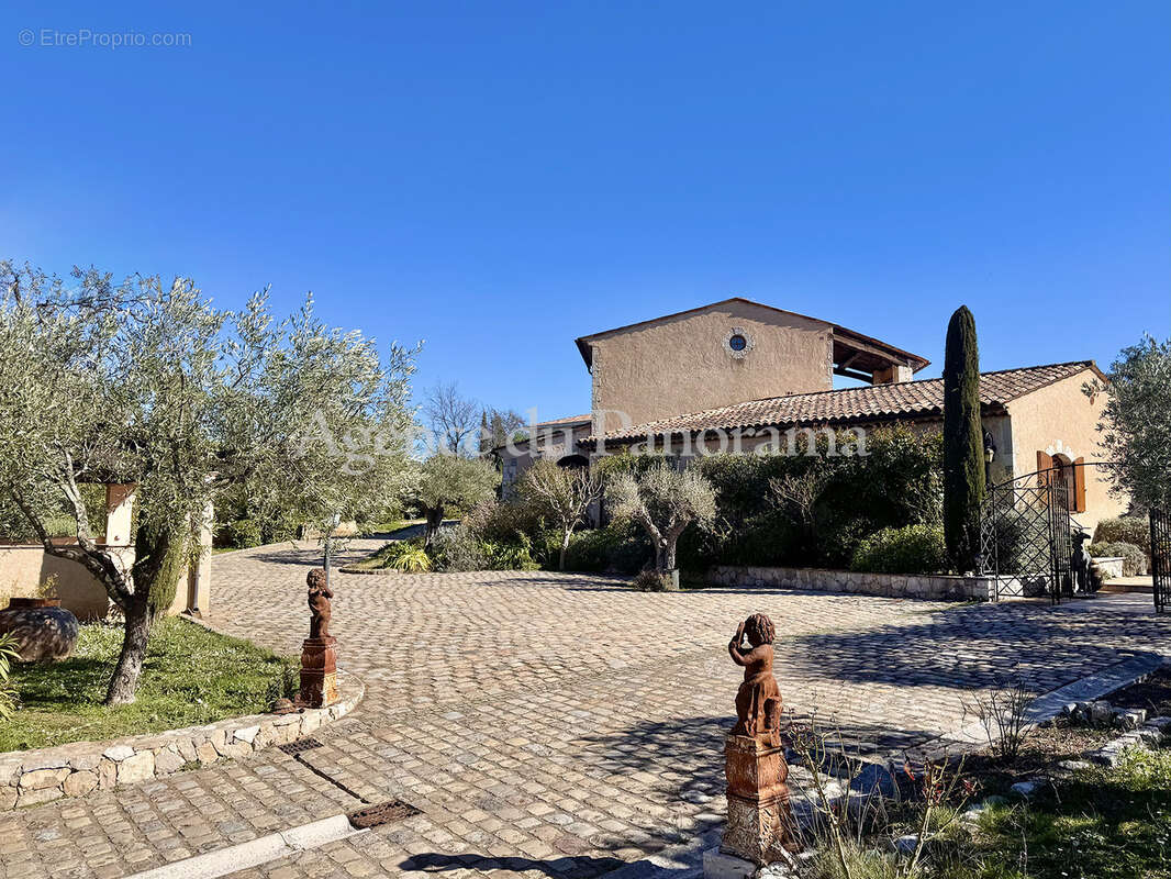 Maison à LE TIGNET