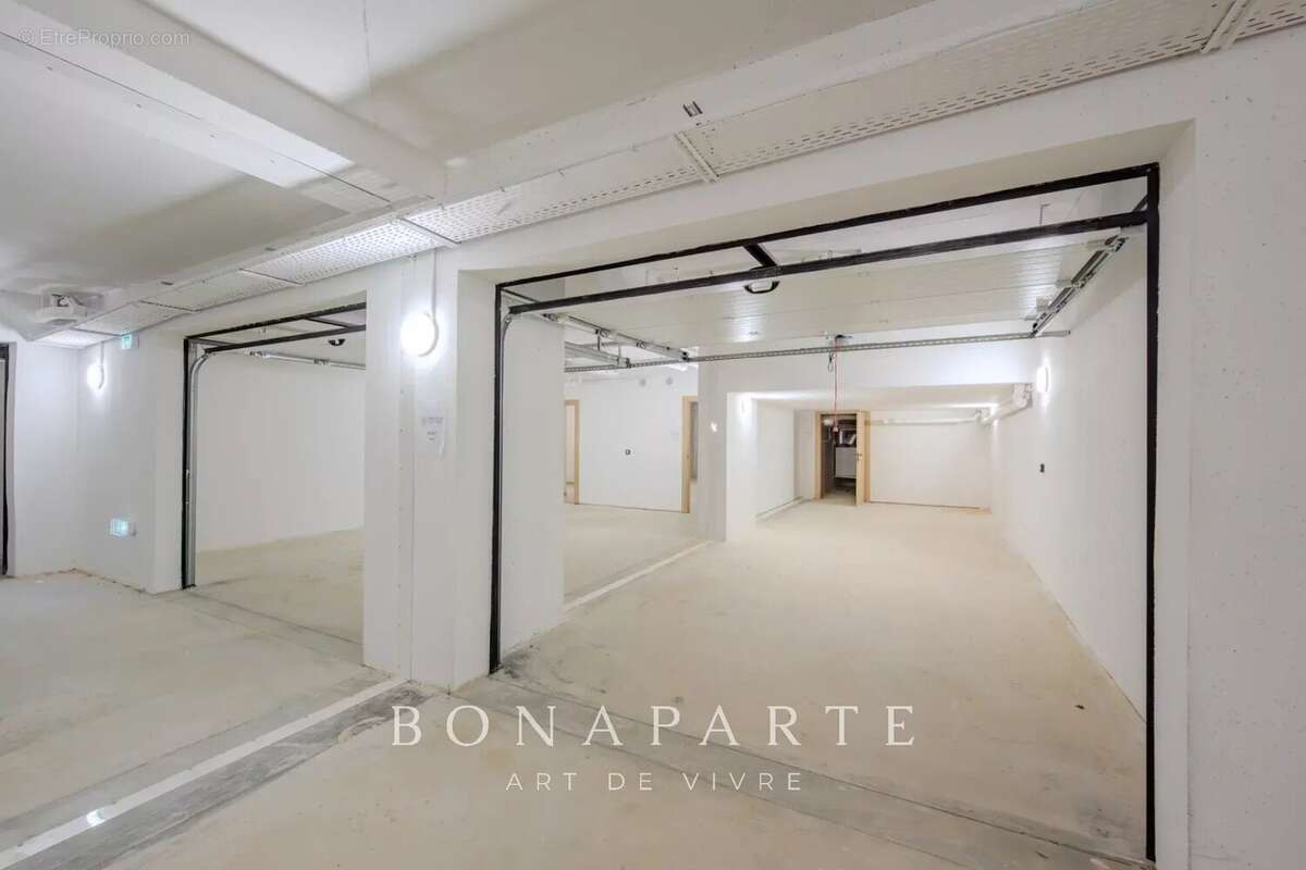 SAINT-TROPEZ - GASSIN [VILLE] – Exclusivité : Superbe villa-appartement en duplex avec vue mer exceptionnelle - photo 21