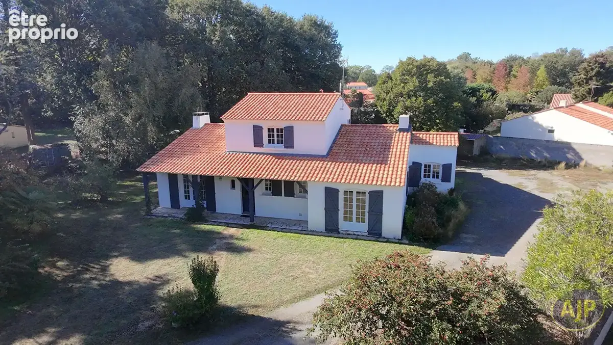 Maison Challans 136.38 m² - photo 1
