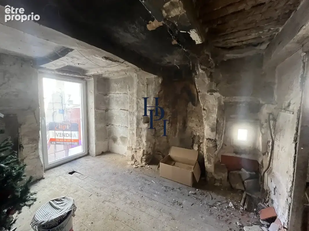 Vente maison de ville avec local à rénover Saint-Affrique - photo 3