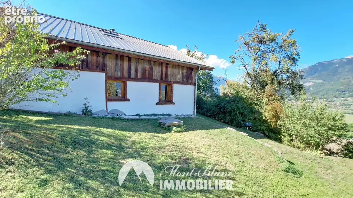Maison 5 pièces 163 m² · à Domancy · 162,7 m² · 847 000 €