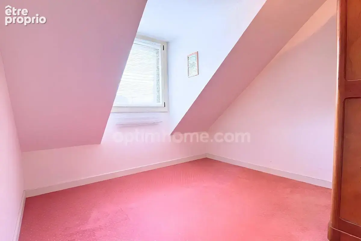 Maison familiale 6 ch jardin, garage double, DPE D, commodités à pied, gare 15 min - photo 12