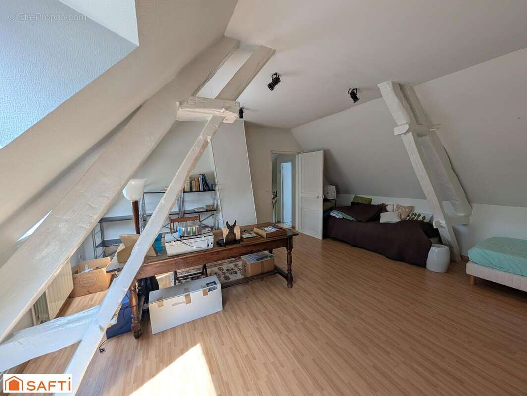 Photo 8 - Maison à VILLENEUVE-SUR-YONNE