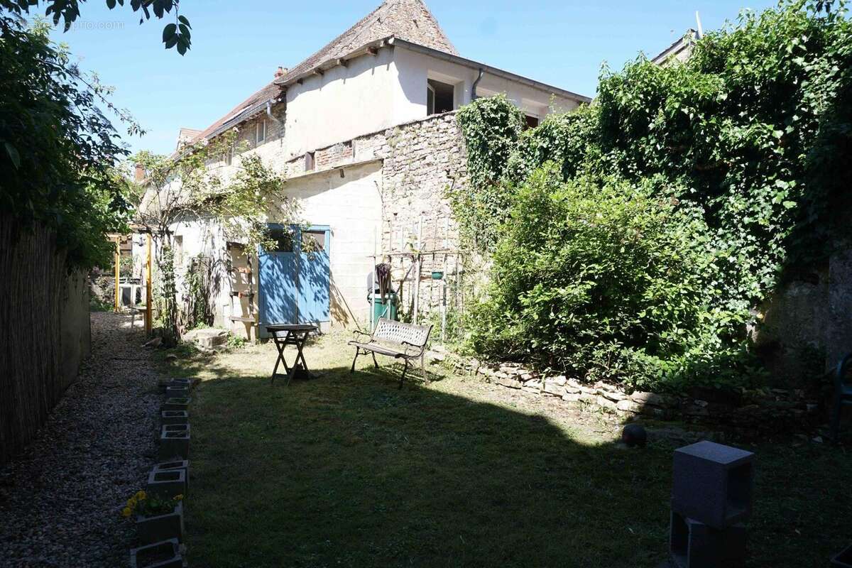 Maison 130 m² à Cuisery  - photo 2