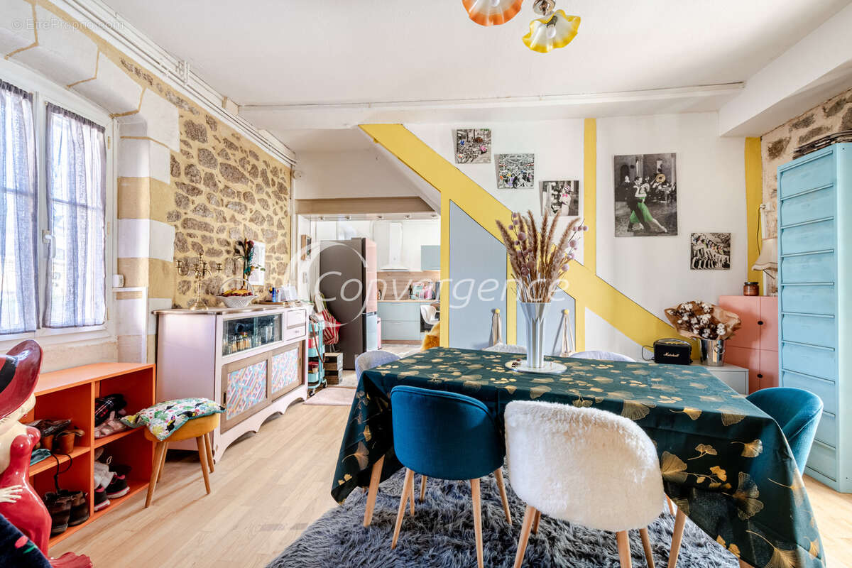 Maison de bourg 83 m2  - Proche de toutes commodités - photo 2