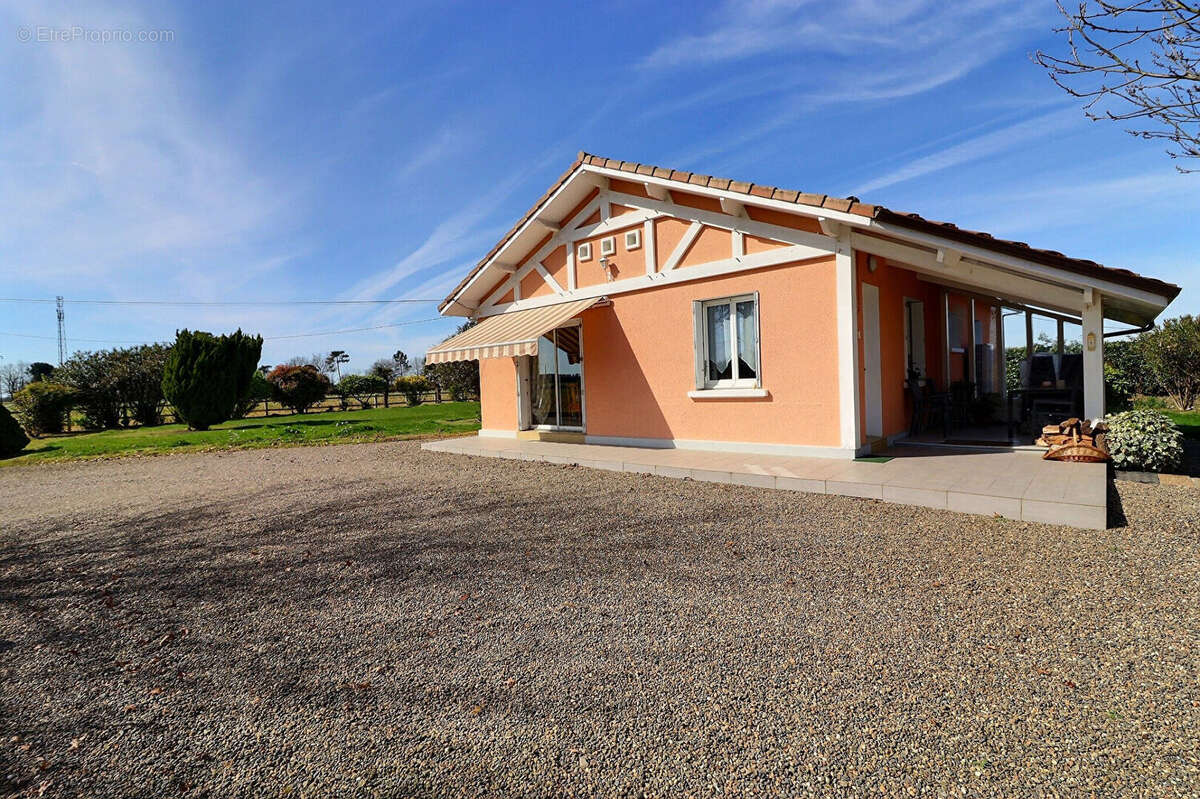 Maison à SAINT-SEVER