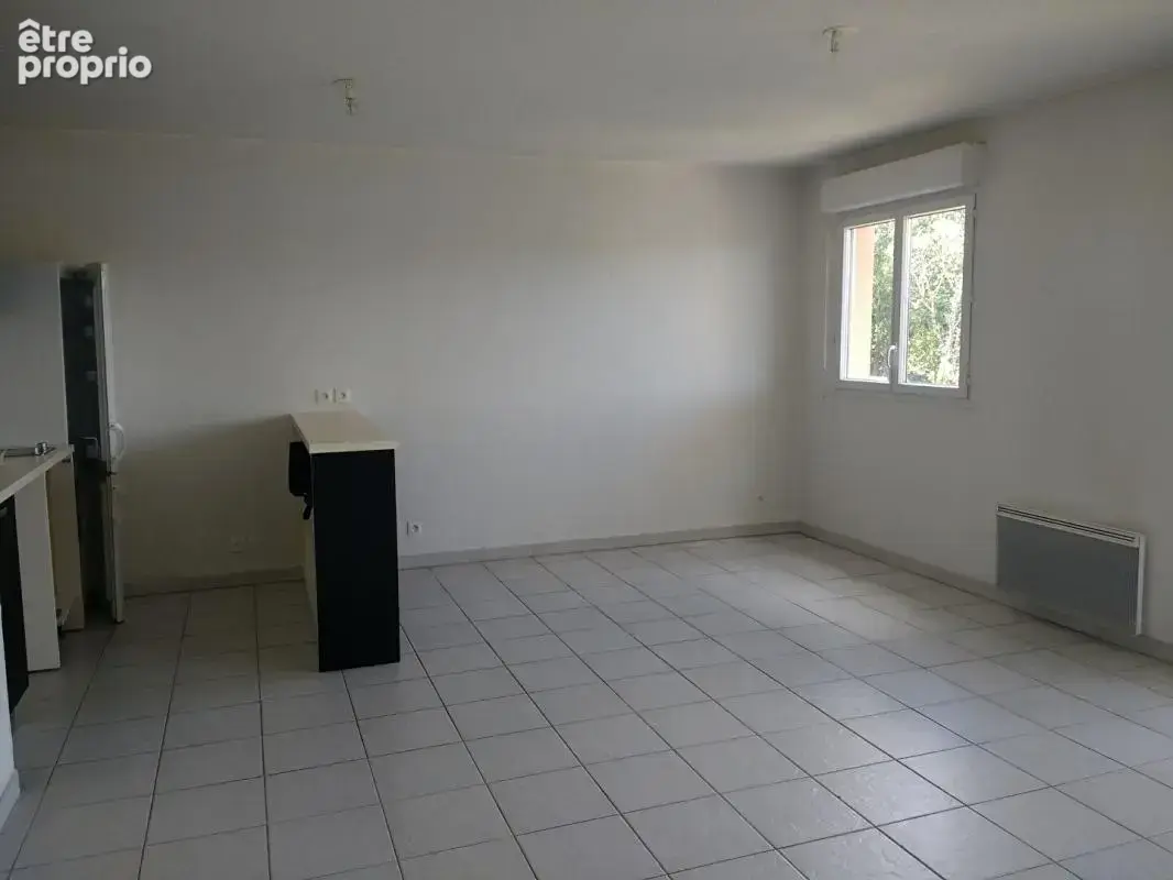 Vidauban ? f2 lumineux avec vue dégagée, balcon et  2 parkings - photo 3