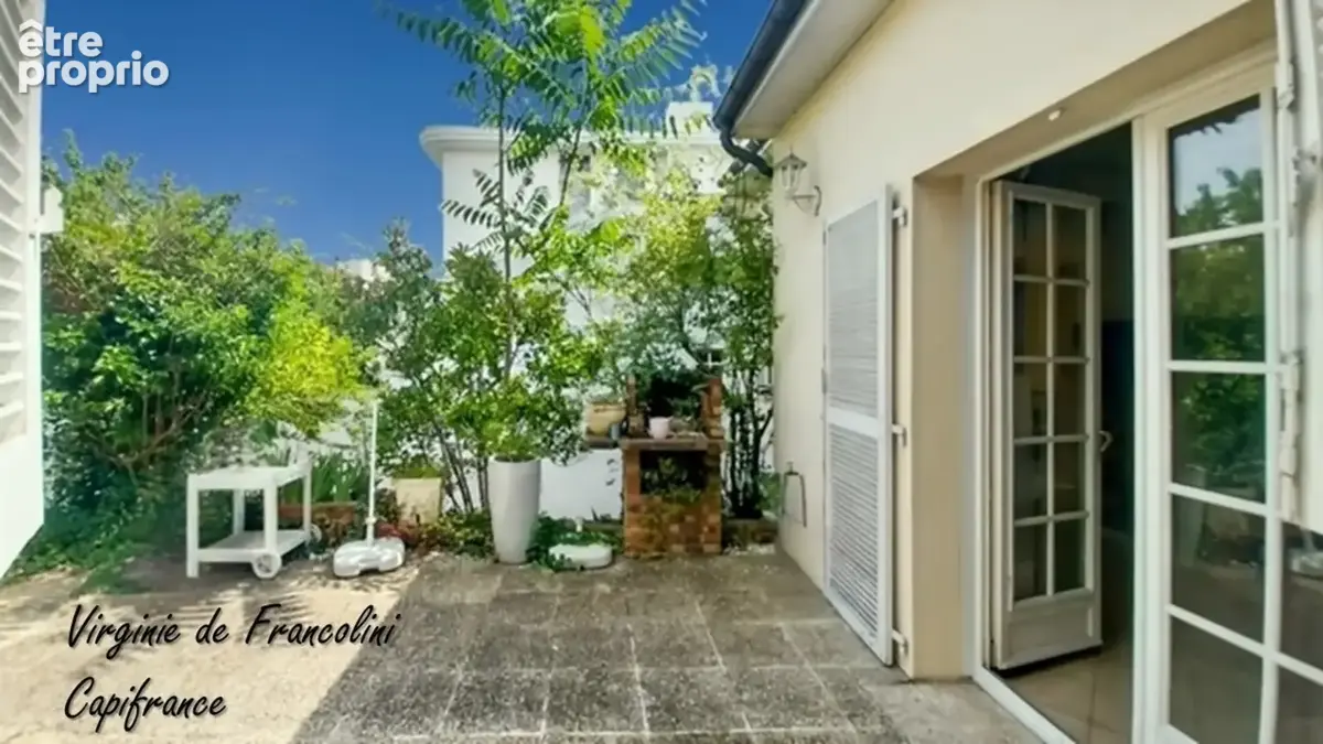 Maisons-Alfort-A vendre maison familiale-7 pièces-5 chambres-sous-sol-terrasse-jardin-2 garages-Proche Bords de Marne - photo 8