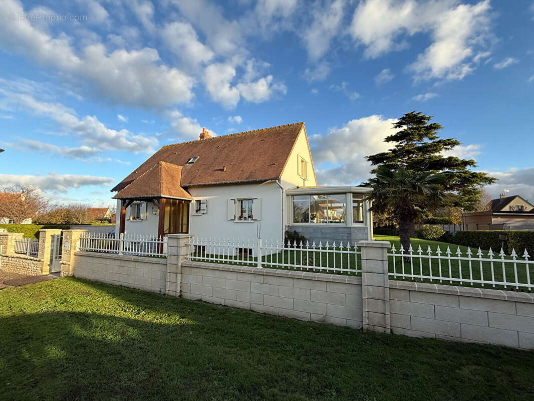 Maison à DOUVRES-LA-DELIVRANDE