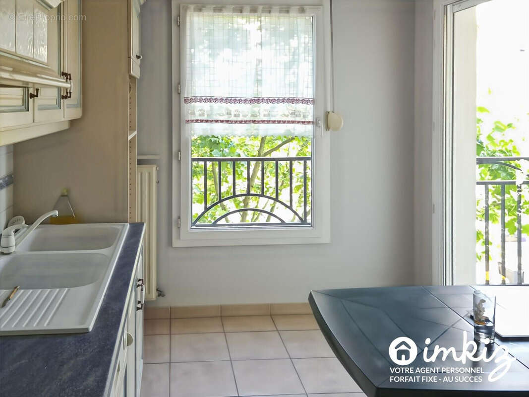 Appartement à LYON-8E