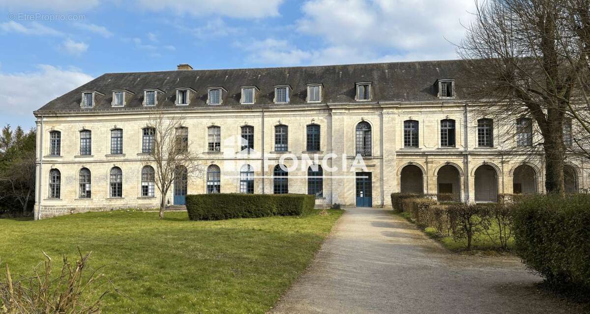 Appartement à CROUY-SAINT-PIERRE