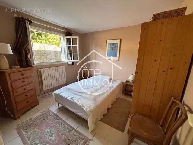 Maison à SAINT-PIERRE-D'EYRAUD