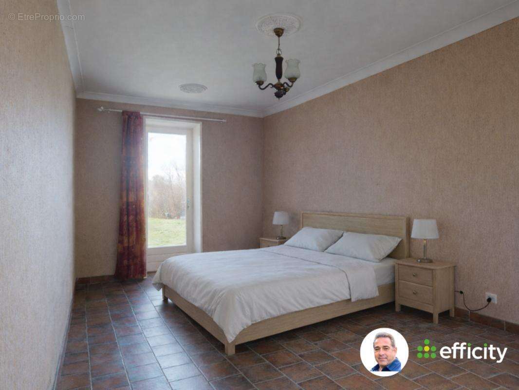 Maison 222 m² à Baneins  - photo 6