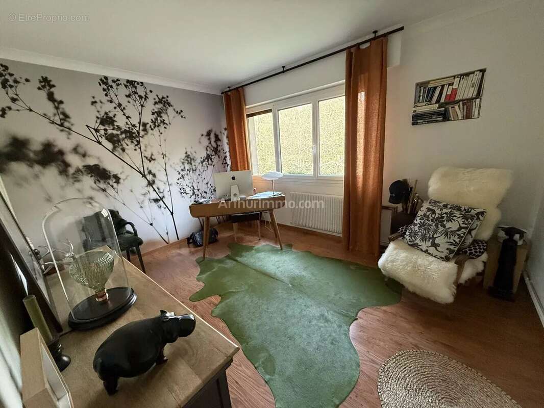 Appartement à ETIOLLES