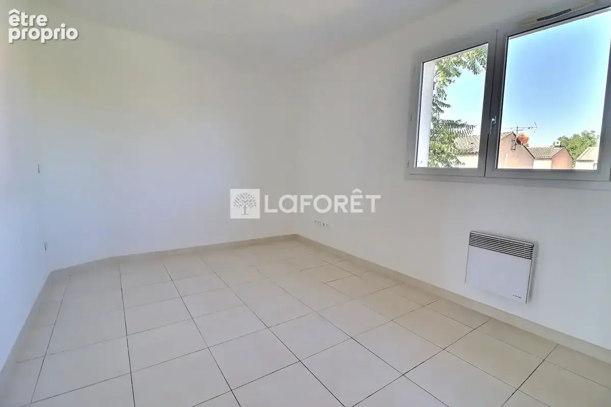 Maison La Crau 4 pièce(s) 89 m2 - photo 8