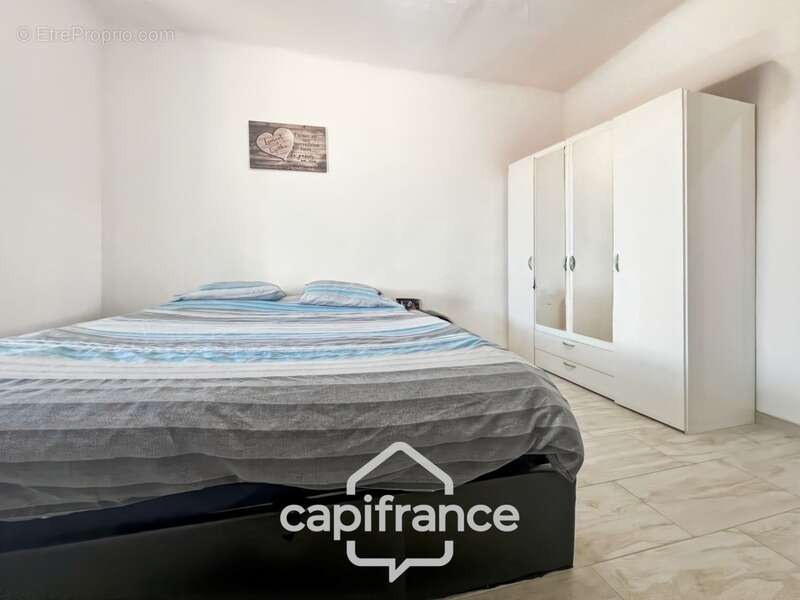 Maison à SAINT-CANNAT