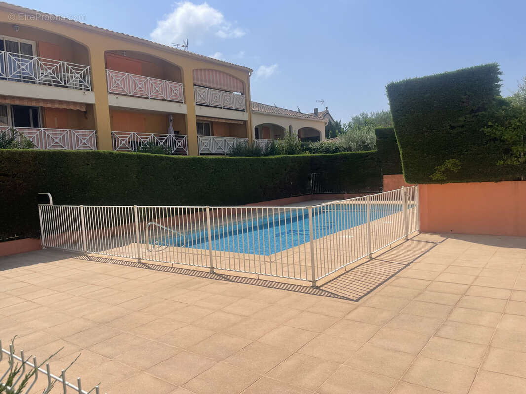 T2 au village avec terrasse et parking - photo 14