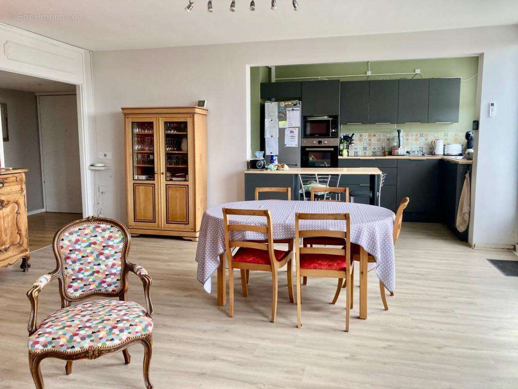 Appartement à CROIX