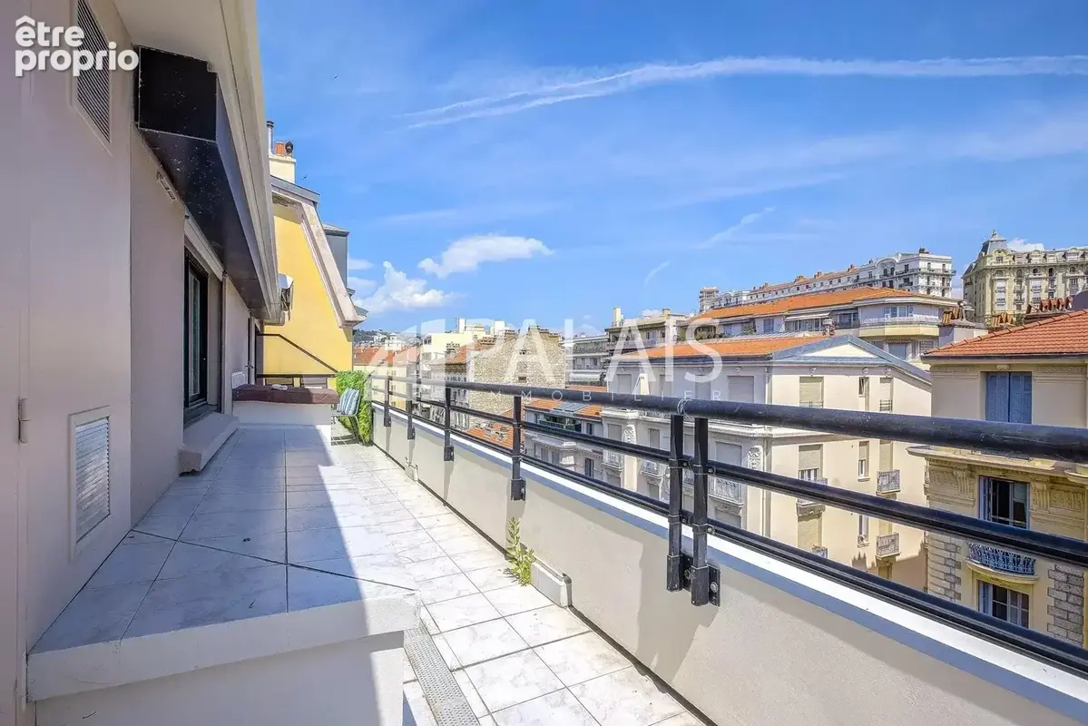 DUBOUCHAGE / FOCH 3P Parfait état - 32m2 de Terrasse - photo 4