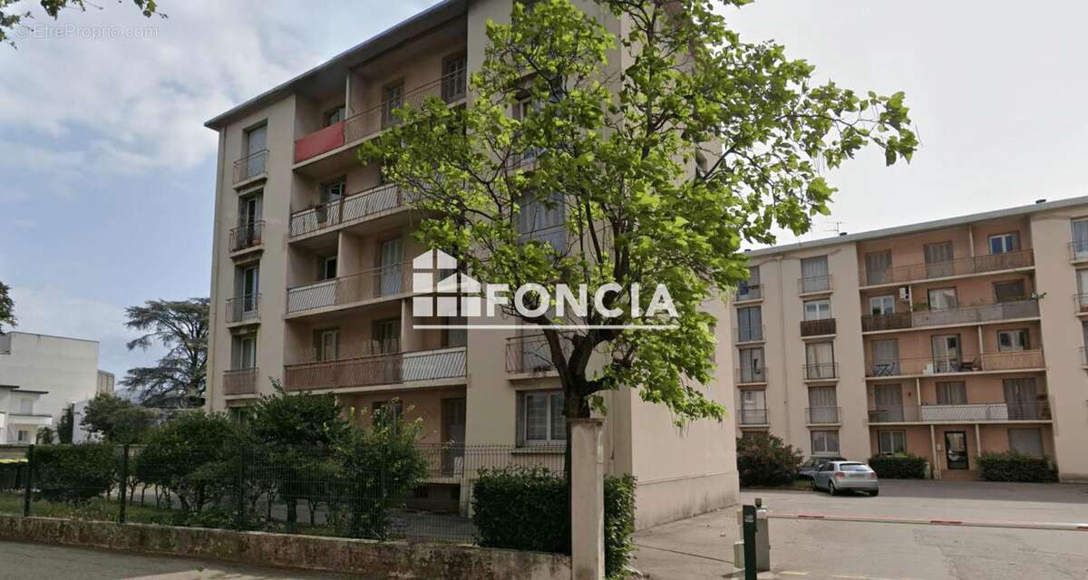 Appartement à VALENCE