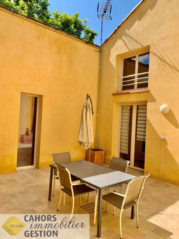 Appartement à CAHORS